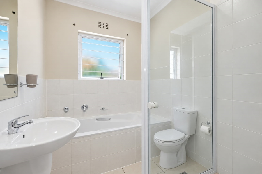 2 Bedroom Property for Sale in Sunningdale Western Cape